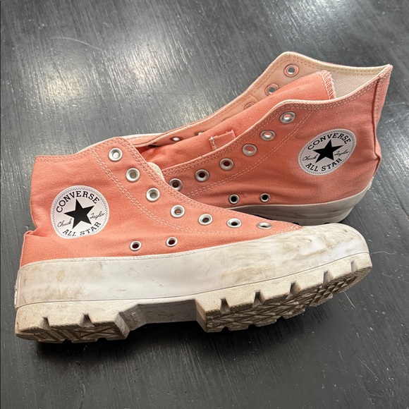 converse. high tops. platform. size women’s 8. peach colored. - Picture 2 of 6